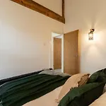 Peaceful Returns - 2 Bed House Near Roundhay Park Διαμέρισμα Λιντς