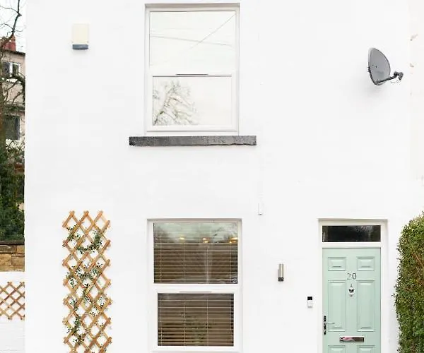 Peaceful Returns - 2 Bed House Near Roundhay Park Appartamento Leeds (West Yorkshire)