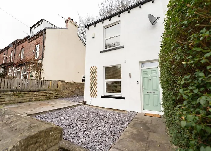 아파트 Peaceful Returns - 2 Bed House Near Roundhay Park *